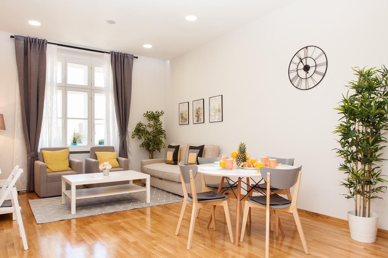 Luxury Main Square Apartments Zagreb Eksteriør billede